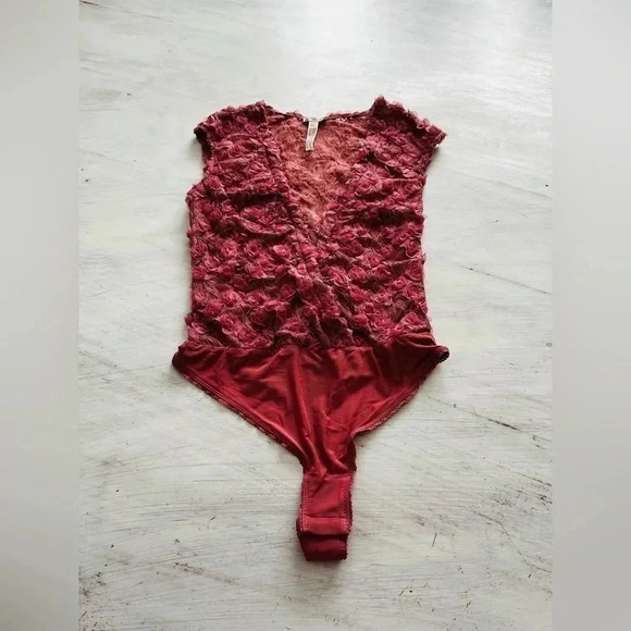 Free People Intimately 2 Haute 2 Handle Size XS NWOT - Picture 2 of 10